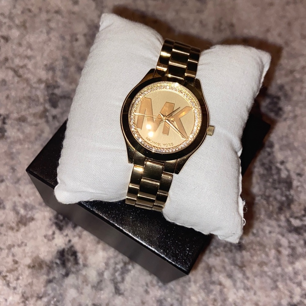 Mk Watch - image 1